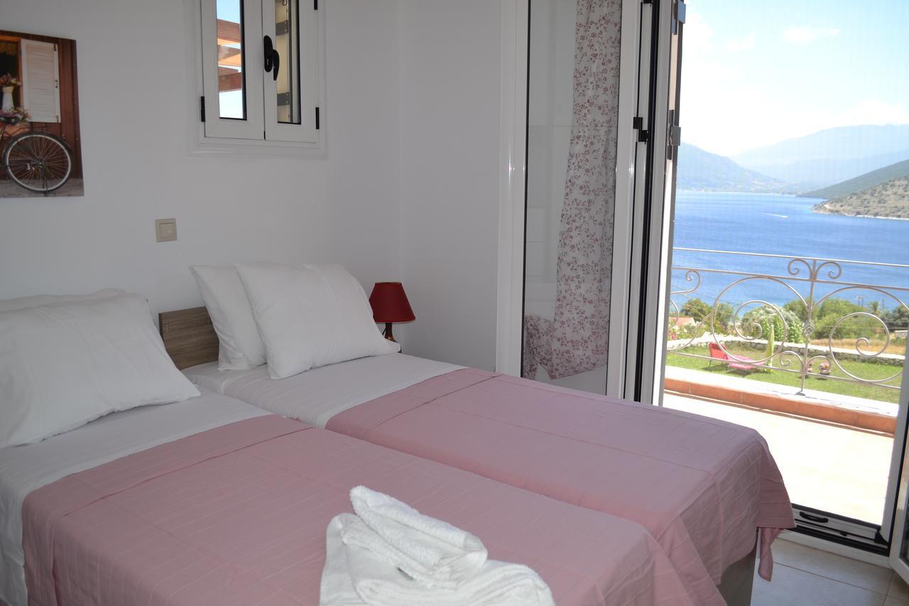 Verde E Mare Agia Efimia Exterior photo